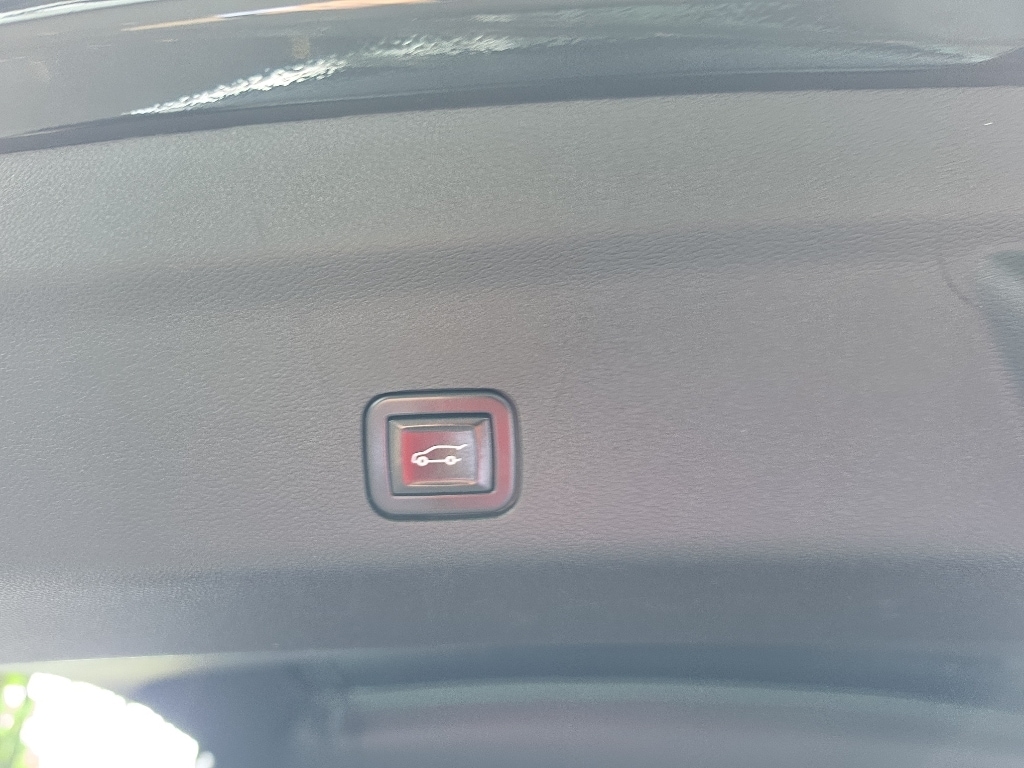 2022 Chevrolet Tahoe LT - Photo 12