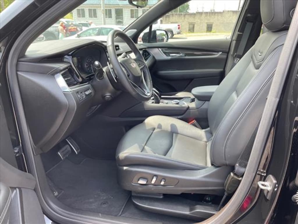 Used 2023 CADILLAC XT6 For Sale at Stephens Ford VIN 1GYKPGRS6PZ163768