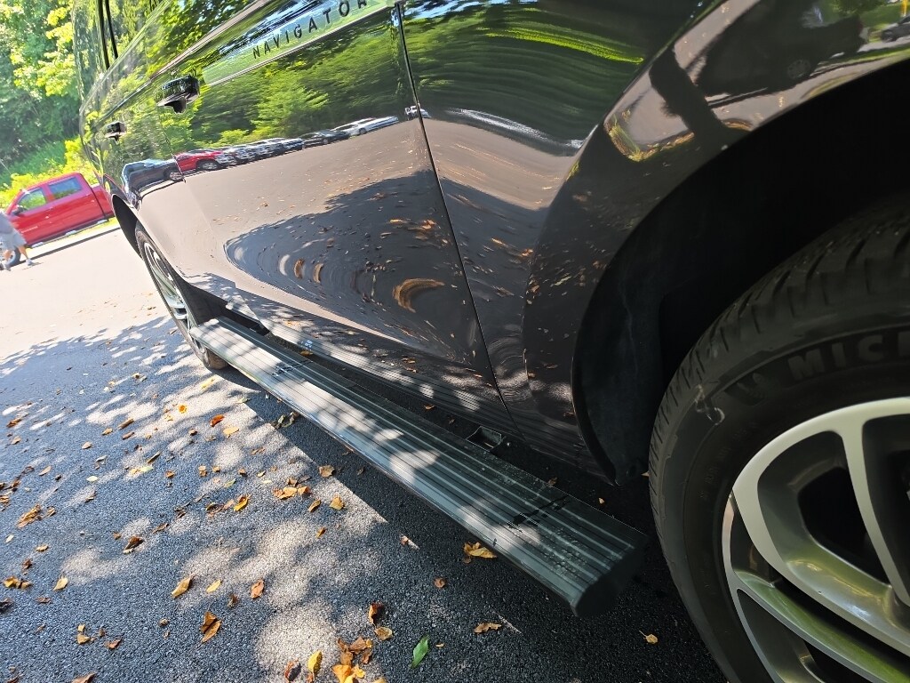 2025 Lincoln Navigator Reserve L - Photo 7