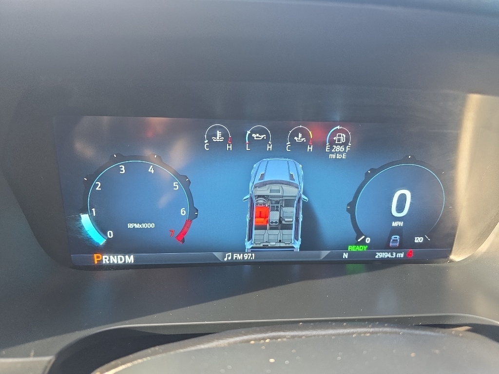 2025 Ford F-150 XLT - Photo 23