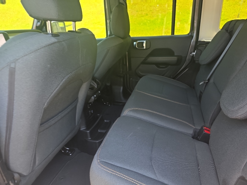 2025 Jeep Wrangler 4xe Sahara 4XE - Photo 15