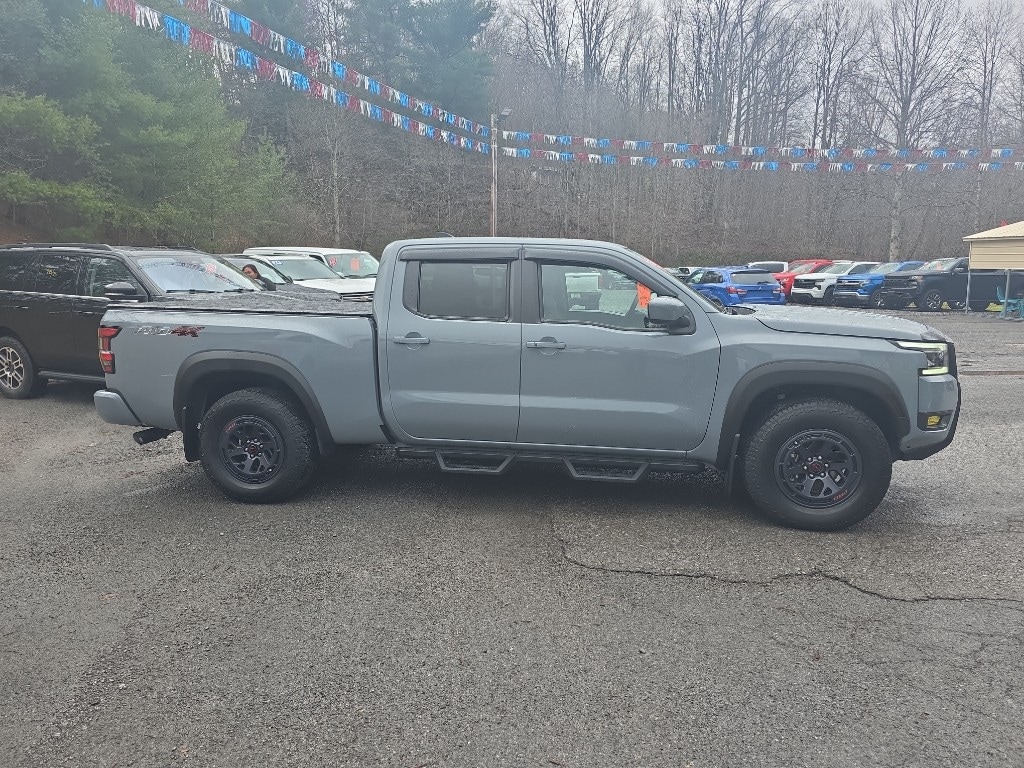 Used 2025 Nissan Frontier PRO-4X Crew Cab