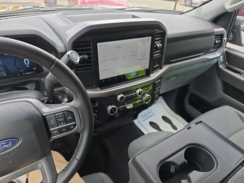 2025 Ford F-150 XLT - Photo 14