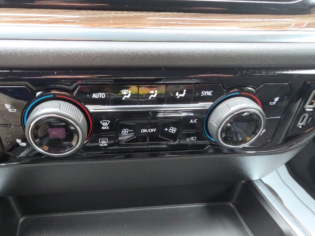 2023 Chevrolet Silverado 1500 RST - Photo 20
