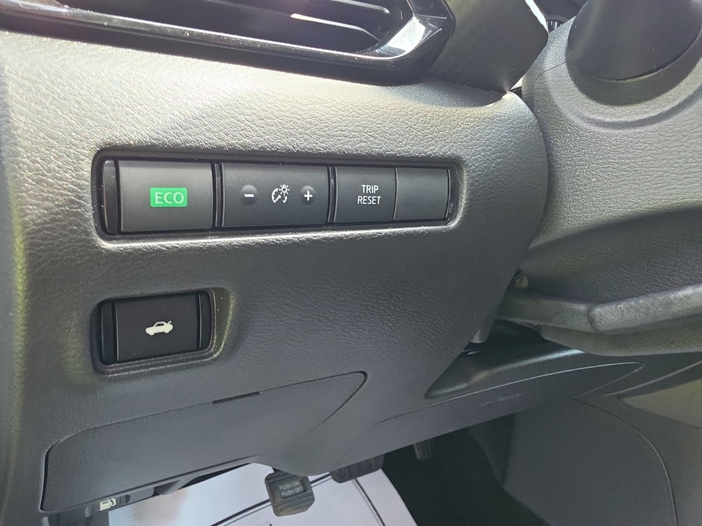 2025 Nissan Sentra SV - Photo 13