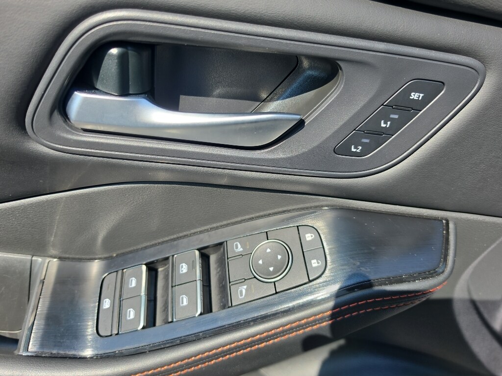 2025 Nissan Rogue Rock Creek - Photo 16