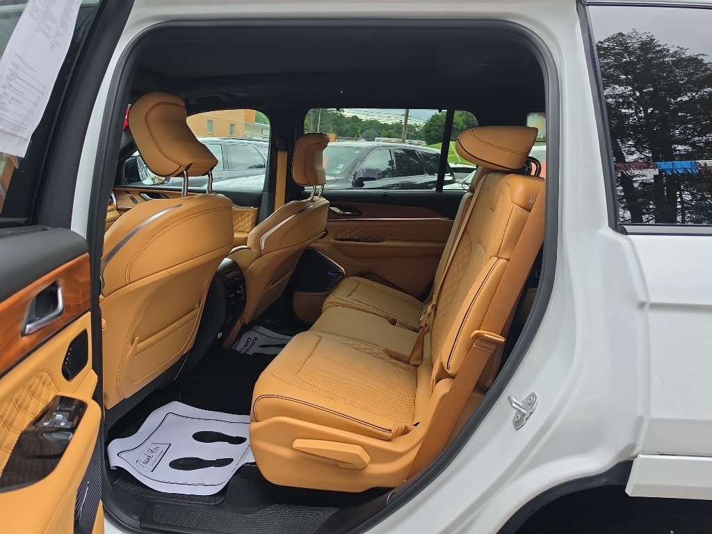 2025 Jeep Grand Cherokee L Summit Reserve - Photo 12