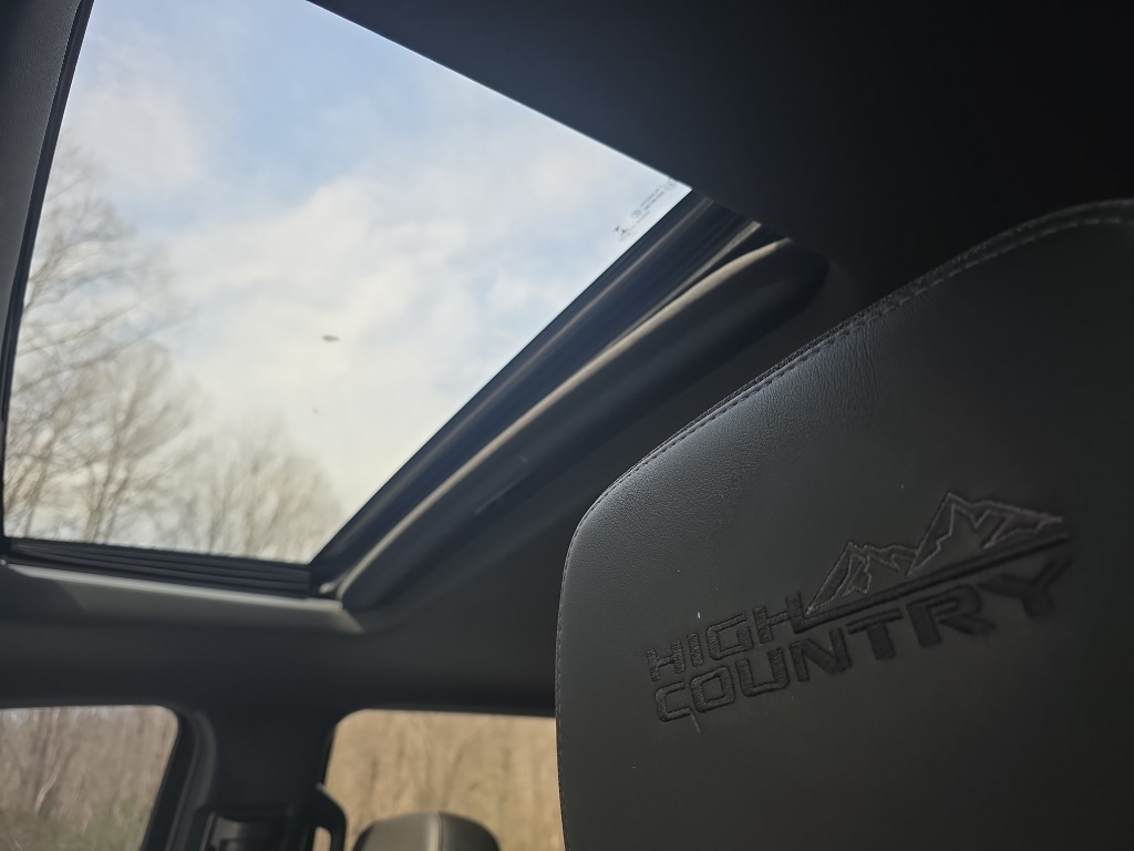 2023 Chevrolet Silverado 2500HD High Country - Photo 31