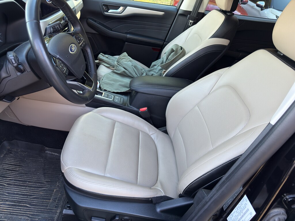 Used 2022 Ford Escape SEL Sport Utility