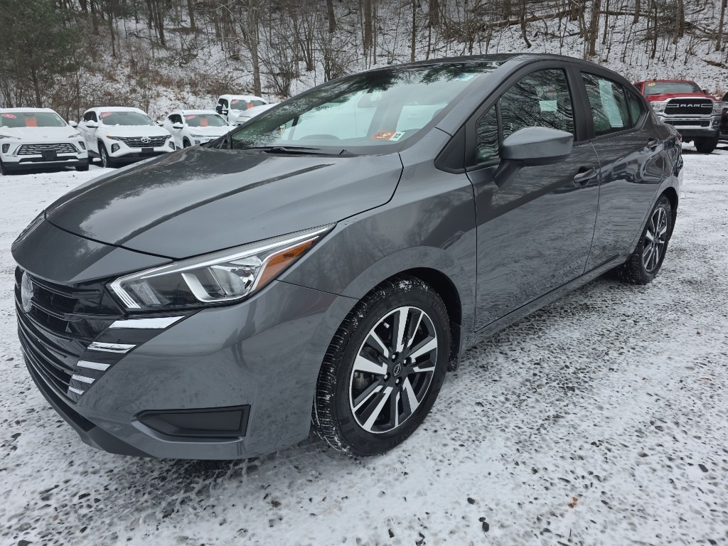 2024 Nissan Versa Sedan SV's photo