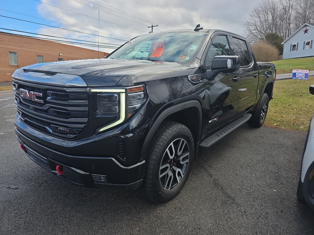 2024 GMC Sierra 1500 AT4's photo