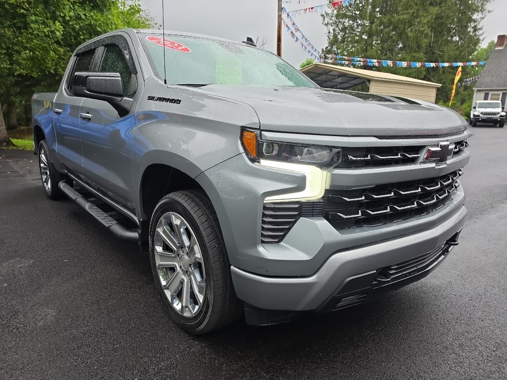 2023 Chevrolet Silverado 1500 RST - Photo 2