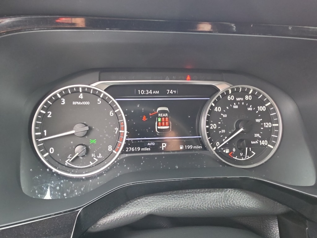 2025 Nissan Pathfinder SV - Photo 27