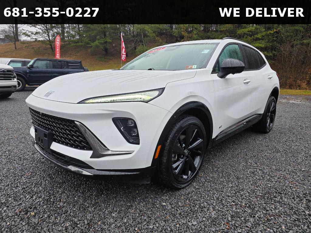 2025 Buick Envision Sport Touring's photo