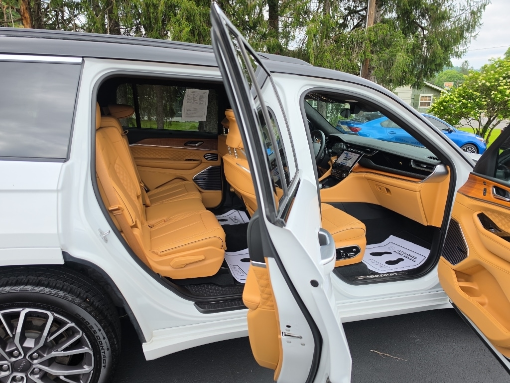 2025 Jeep Grand Cherokee L Summit Reserve - Photo 8