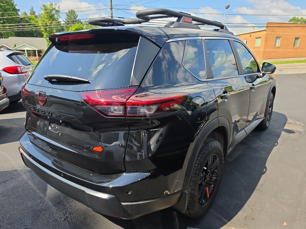 2025 Nissan Rogue Rock Creek - Photo 3