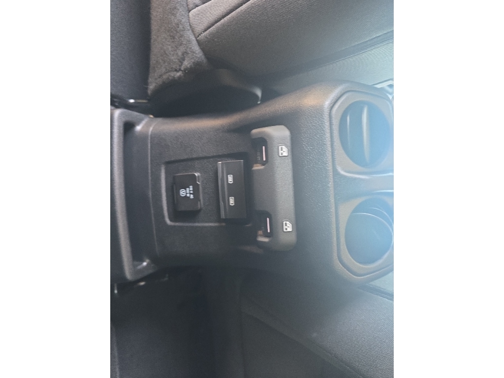 2025 Jeep Wrangler 4xe Sahara 4XE - Photo 16