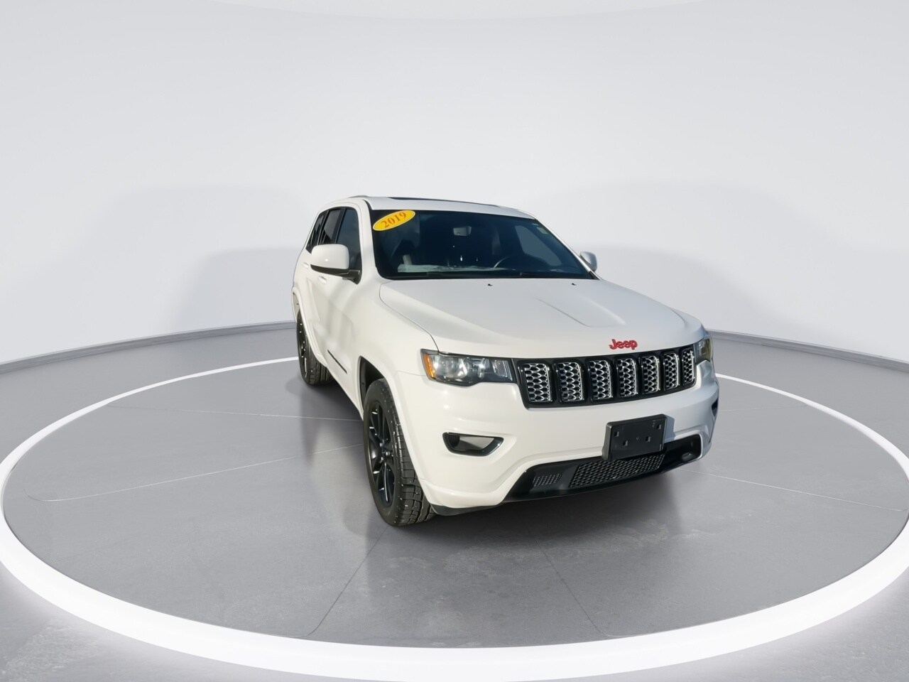 2019 Jeep Grand Cherokee Altitude photo 3