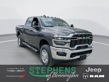 2026 Ram 2500 TRADESMAN CREW CAB 4X4 6'4 BOX Pickup