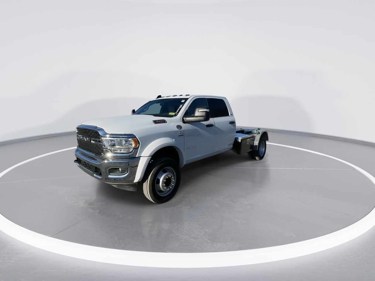 2024 Ram 4500 SLT photo 4
