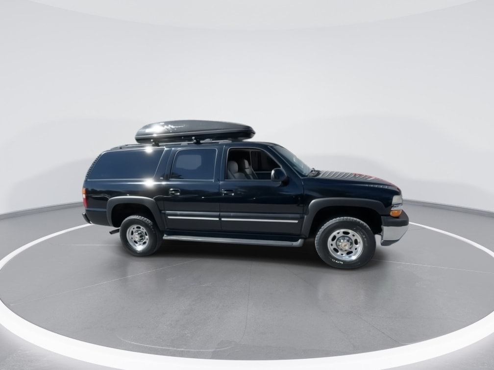 Used 2001 Chevrolet Suburban Base with VIN 3GNGK26G61G173986 for sale in Bennington, VT