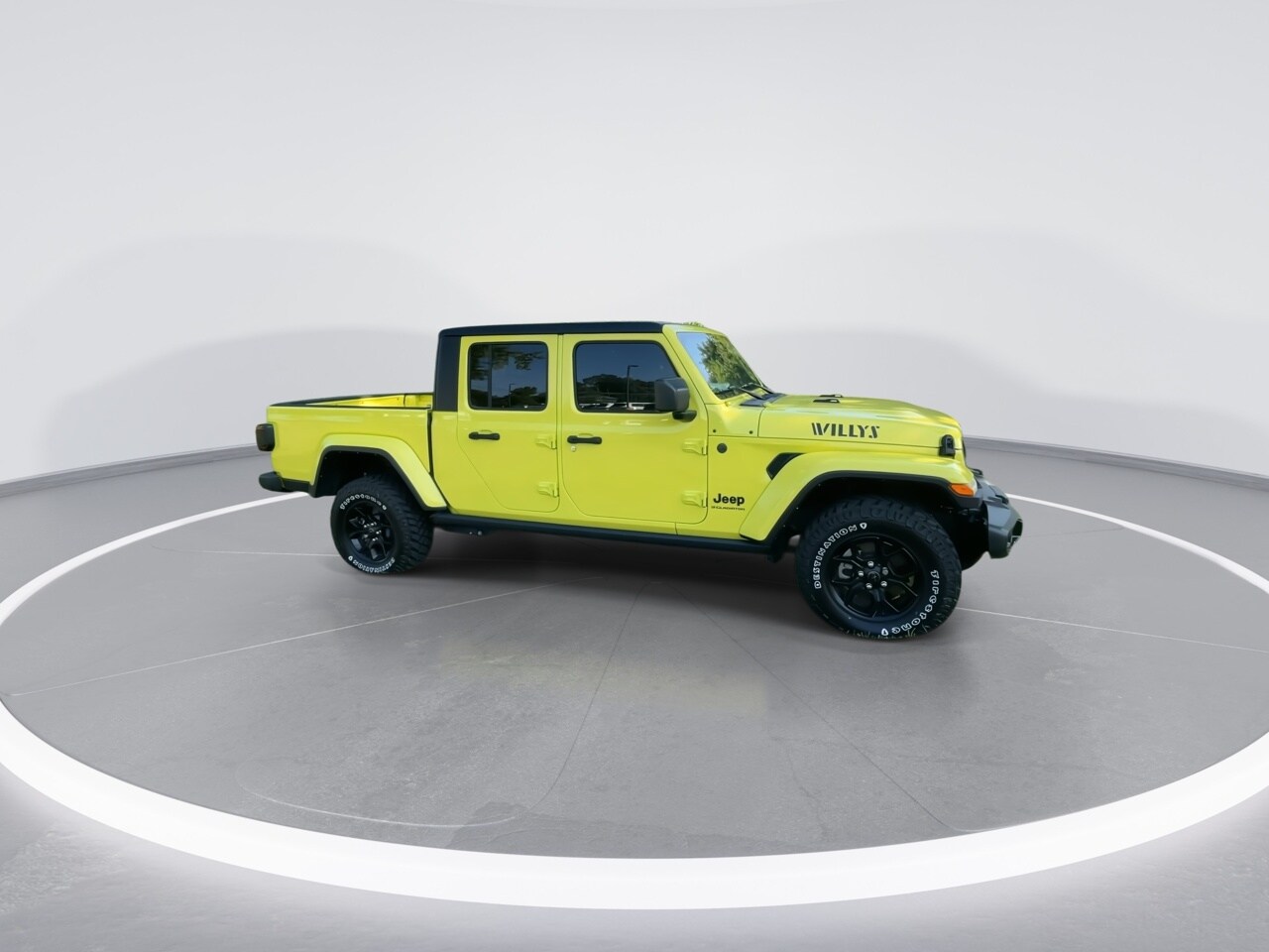 2024 Jeep Gladiator Willys photo 4
