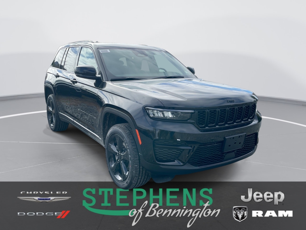 2025 Jeep Grand Cherokee Altitude's photo