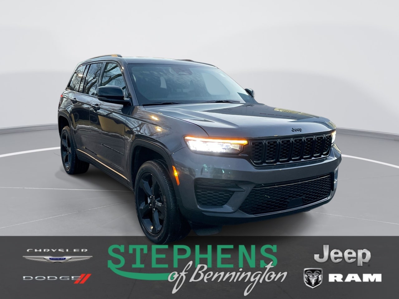2024 Jeep Grand Cherokee Altitude's photo