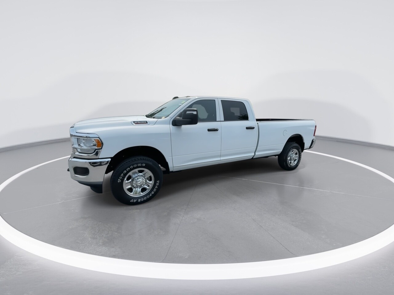 2023 Ram 2500 Tradesman photo 4
