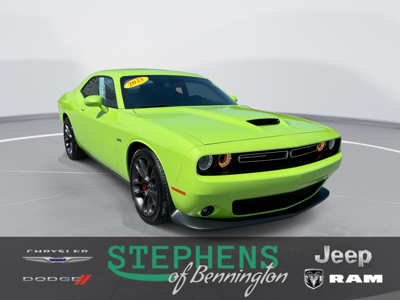 2023 Dodge Challenger R/T Plus