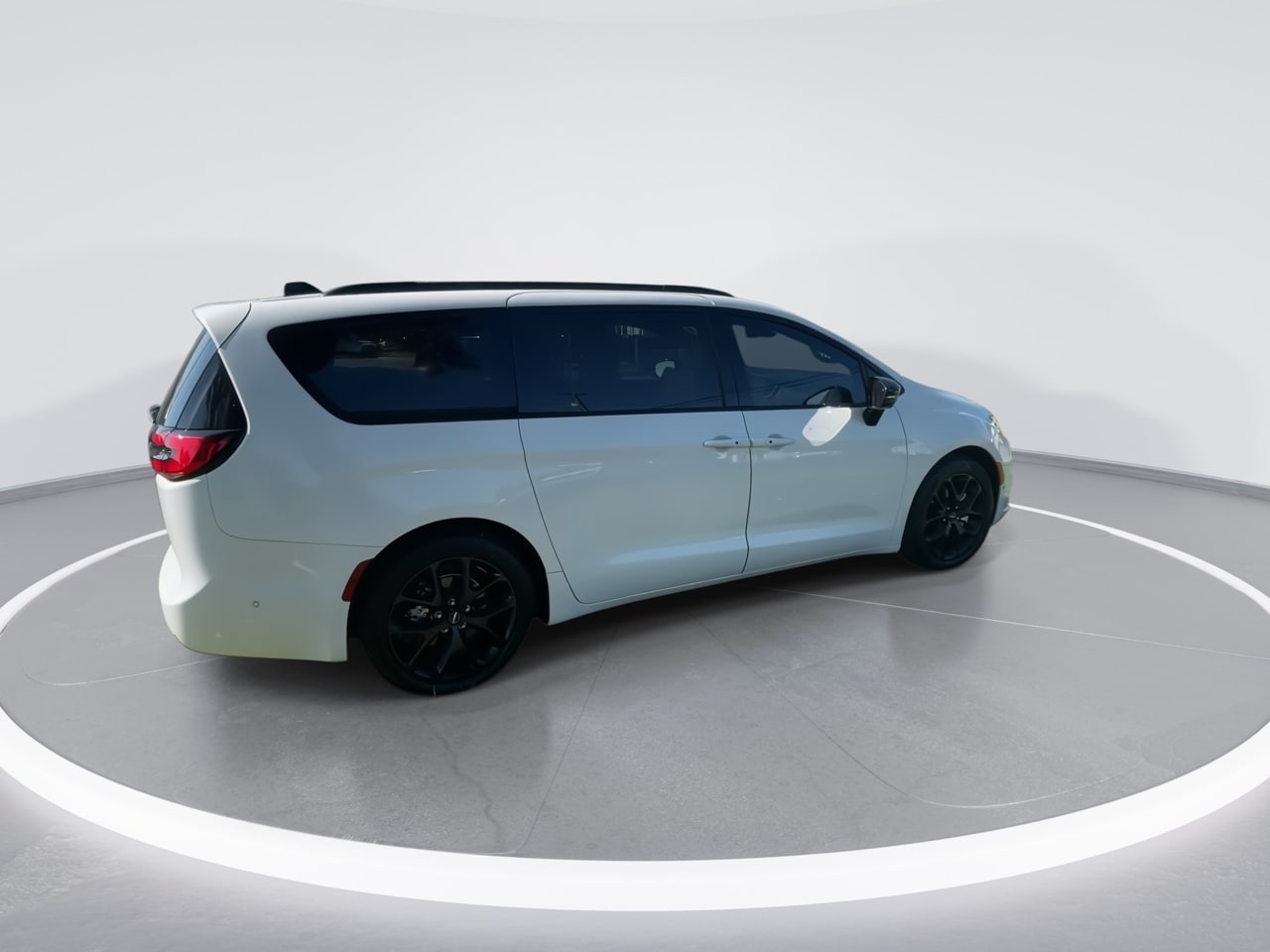 2024 Chrysler Pacifica Touring L - Photo 21