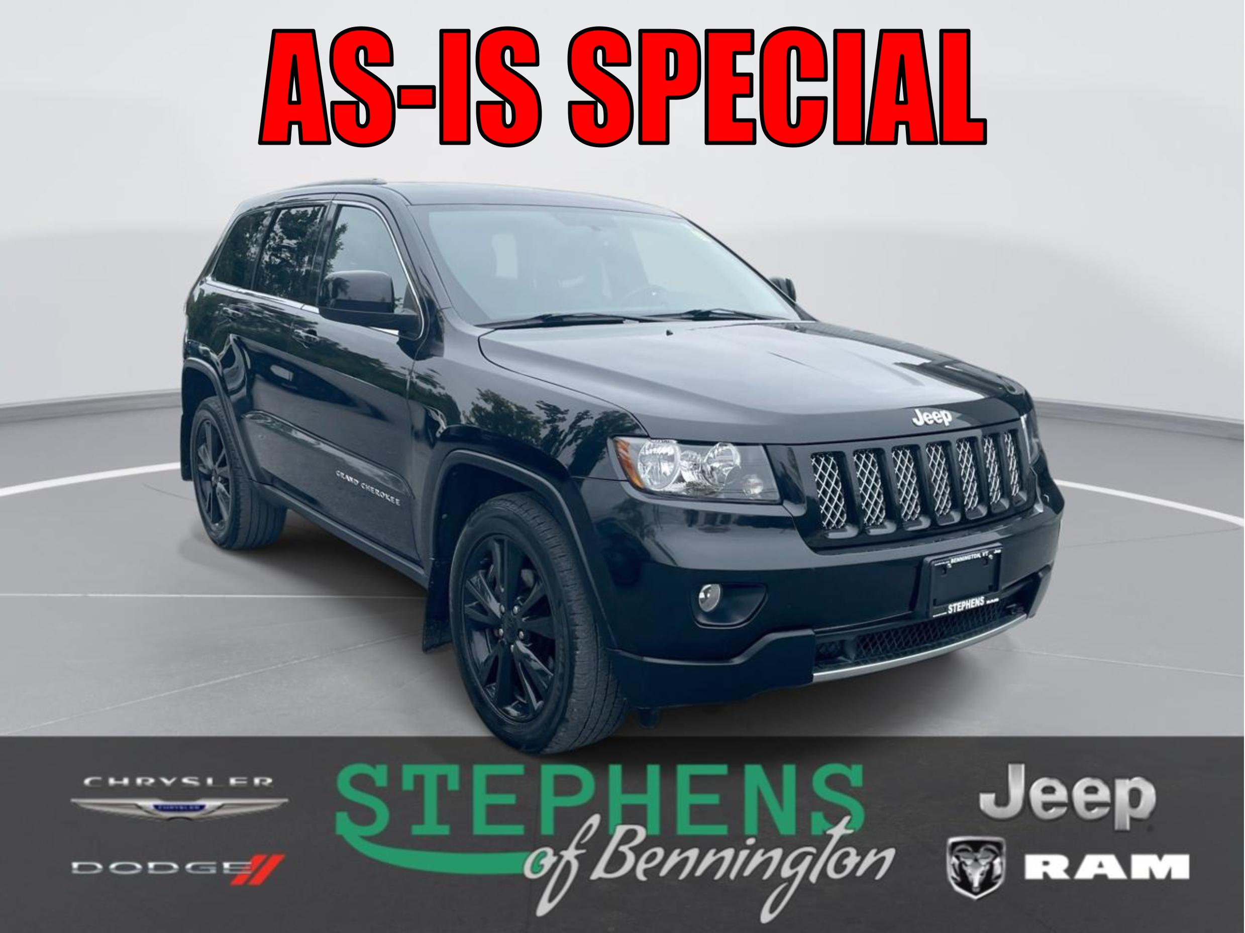 Used 2012 Jeep Grand Cherokee Laredo X with VIN 1C4RJFAT1CC353477 for sale in Bennington, VT