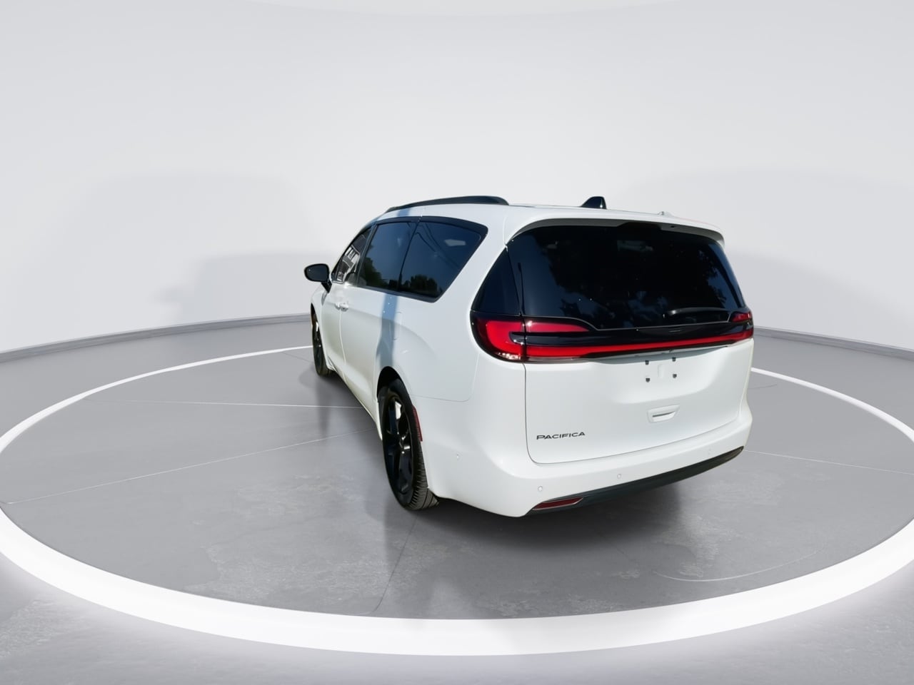 2024 Chrysler Pacifica Touring L - Photo 15
