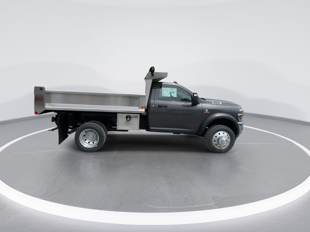 New 2026 Ram 5500 Chassis Cab TRADESMAN REGULAR 4X4 60' CA Pickup
