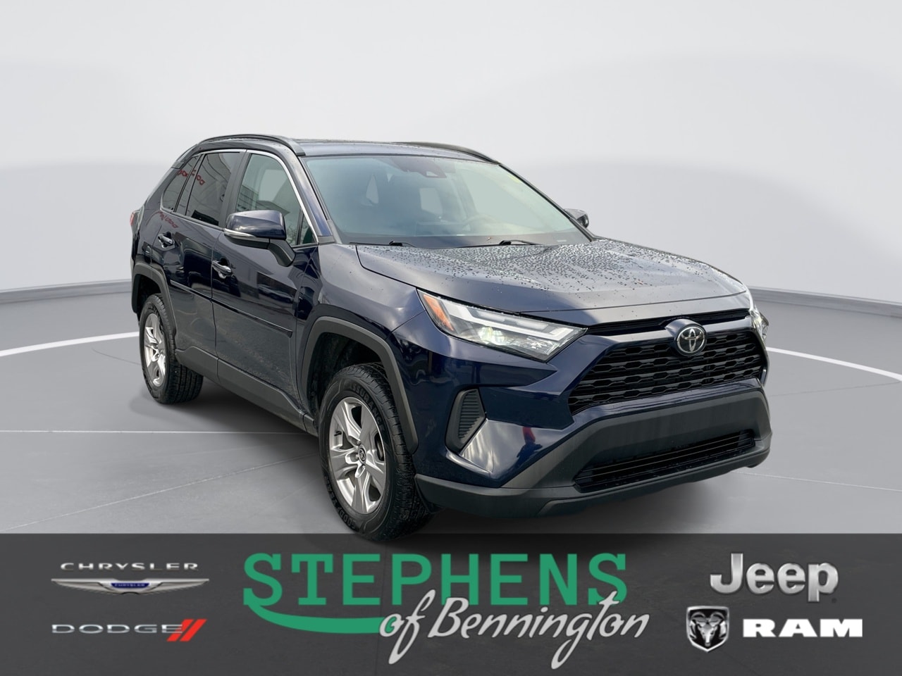 2023 Toyota RAV4 XLE's photo