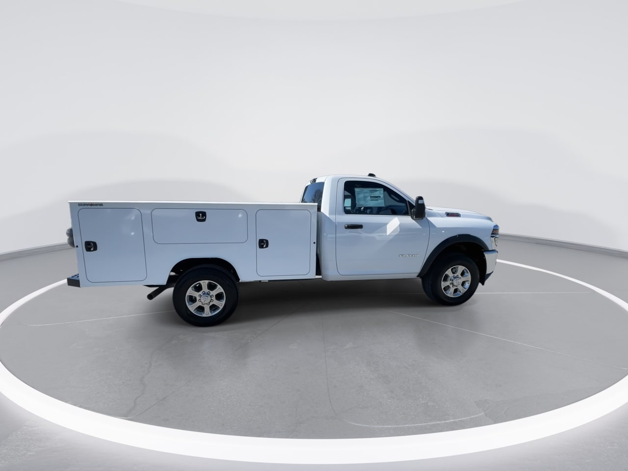 2025 RAM 3500 Chassis Big Horn - Photo 20