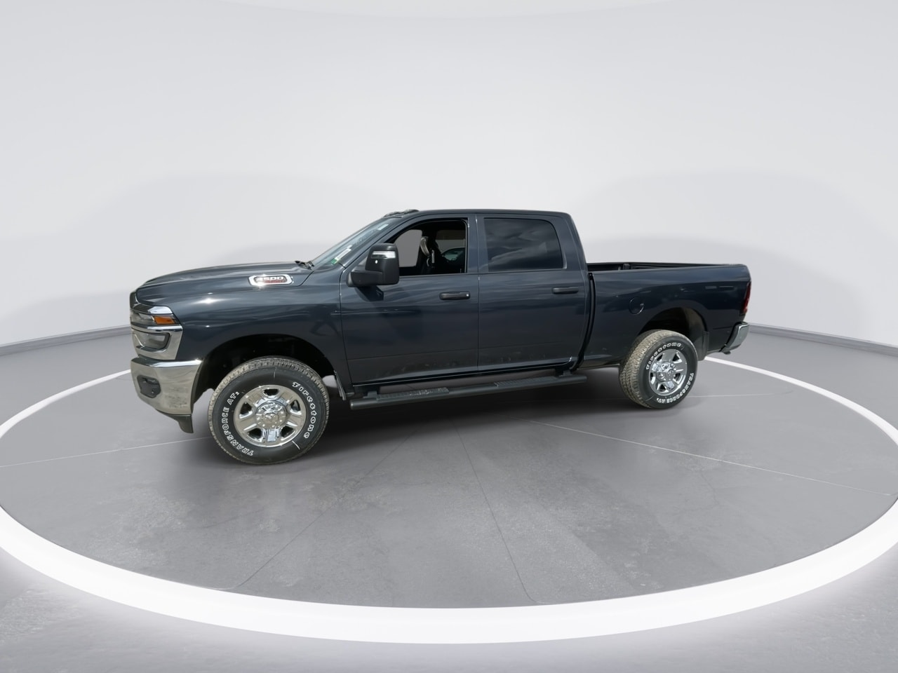 2026 RAM 2500 Tradesman - Photo 9