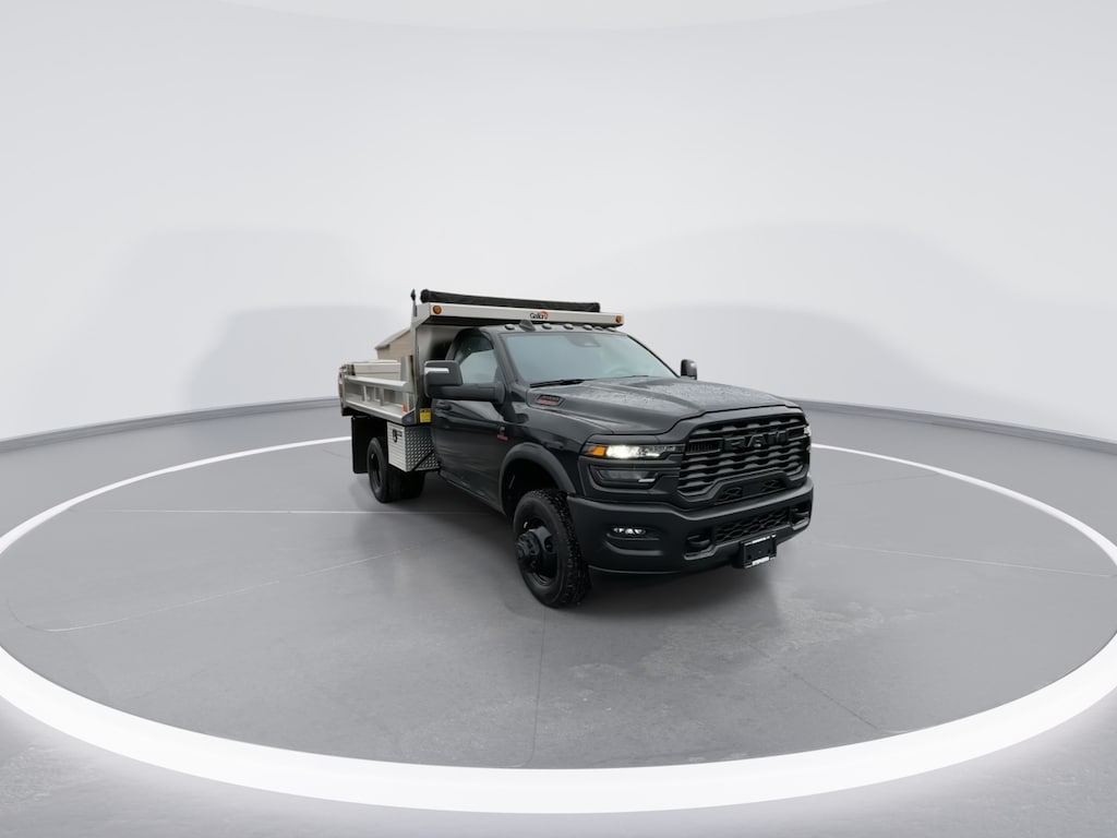 New 2025 Ram 3500 Chassis Cab TRADESMAN REGULAR 4X4 60' CA Pickup