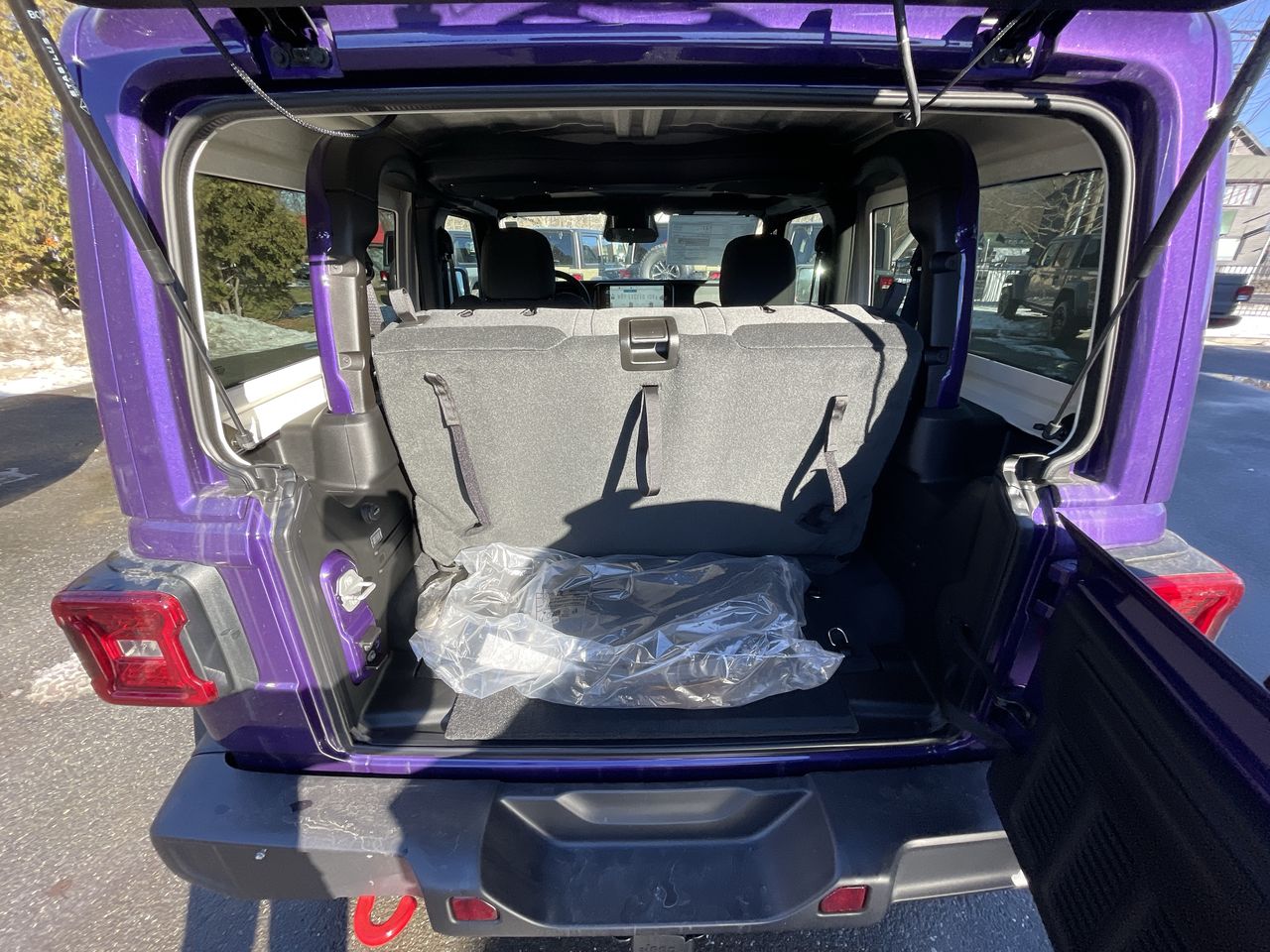 2026 Jeep Wrangler 2-Door Rubicon - Photo 38