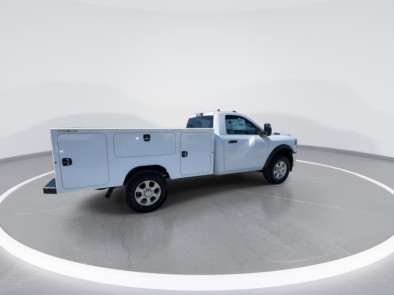 2025 RAM 3500 Chassis Big Horn - Photo 19