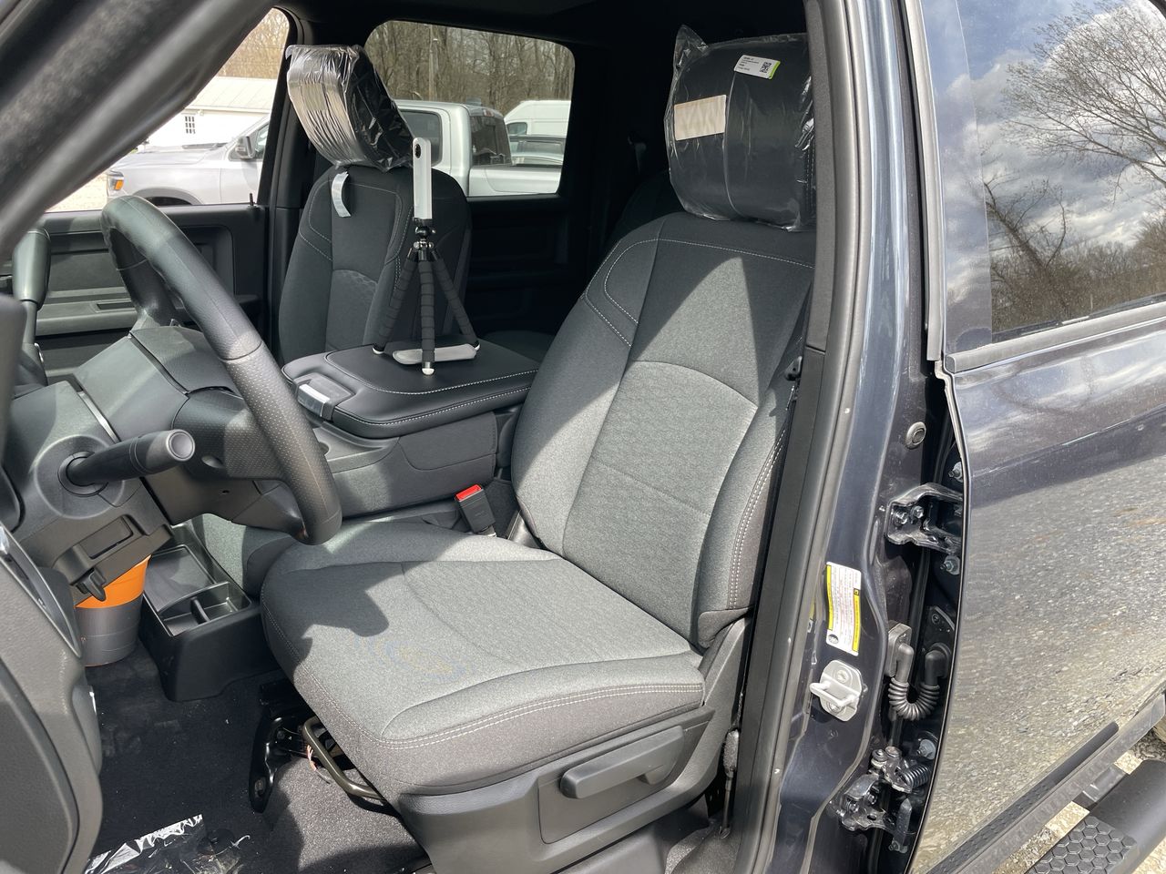 2026 RAM 2500 Tradesman - Photo 27