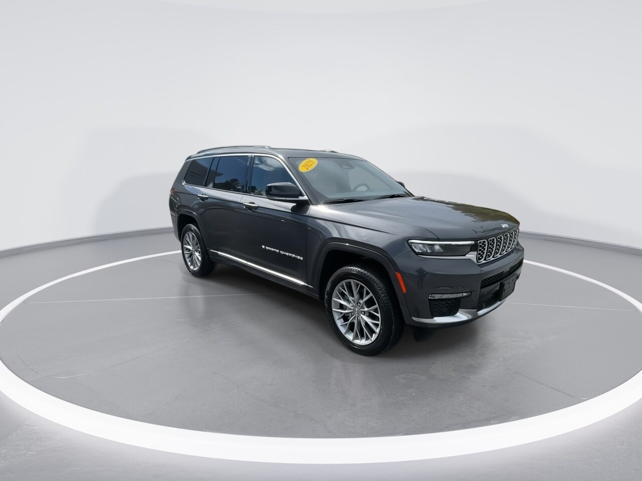 2025 Jeep Grand Cherokee L Summit photo 2
