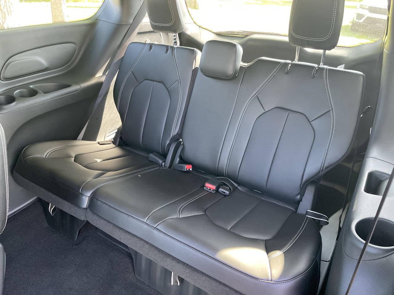 2024 Chrysler Pacifica Touring L - Photo 39