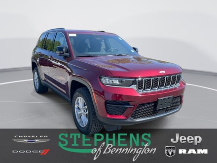 2025 Jeep Grand Cherokee LAREDO X 4X4 Sport Utility