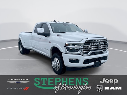 2025 Ram 3500 LIMITED LONGHORN CREW CAB 4X4 8' BOX Pickup