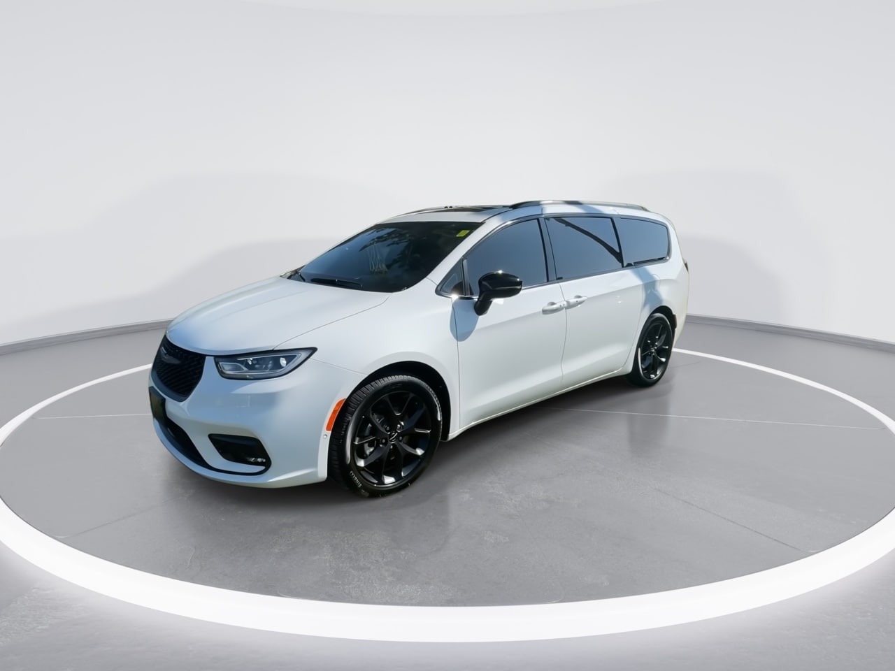 2024 Chrysler Pacifica Touring L - Photo 8