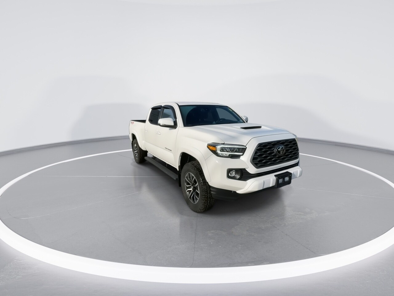 2021 Toyota Tacoma TRD Sport photo 3