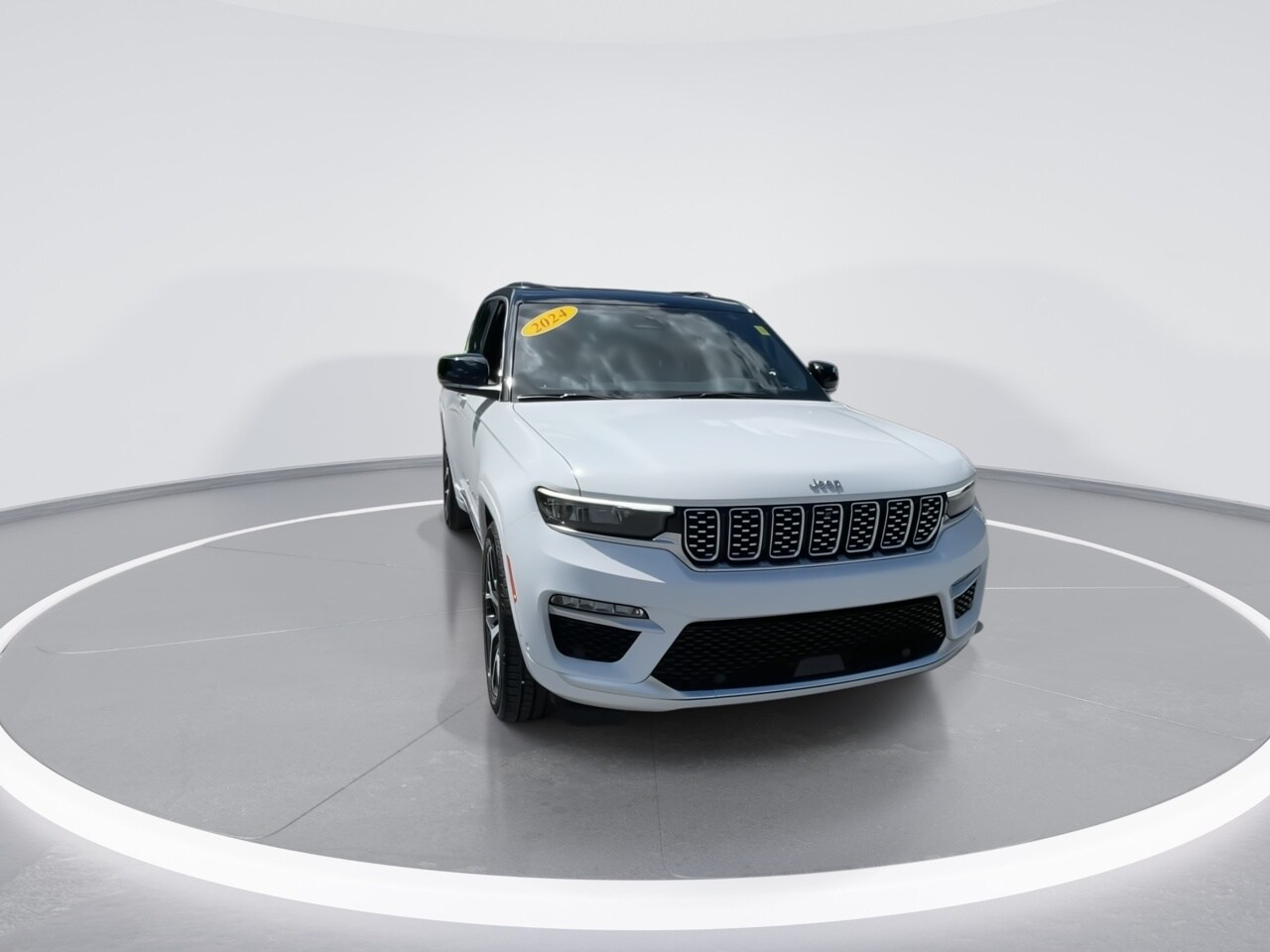 2024 Jeep Grand Cherokee Summit Reserve photo 3