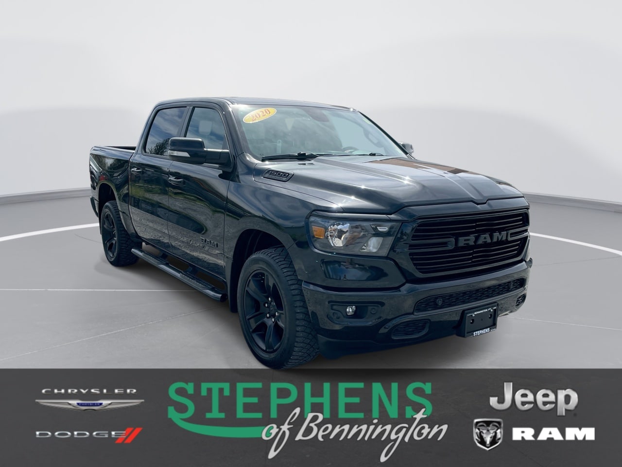 2020 RAM 1500 Big Horn/Lone Star 4x4 Crew Cab 5'7's photo