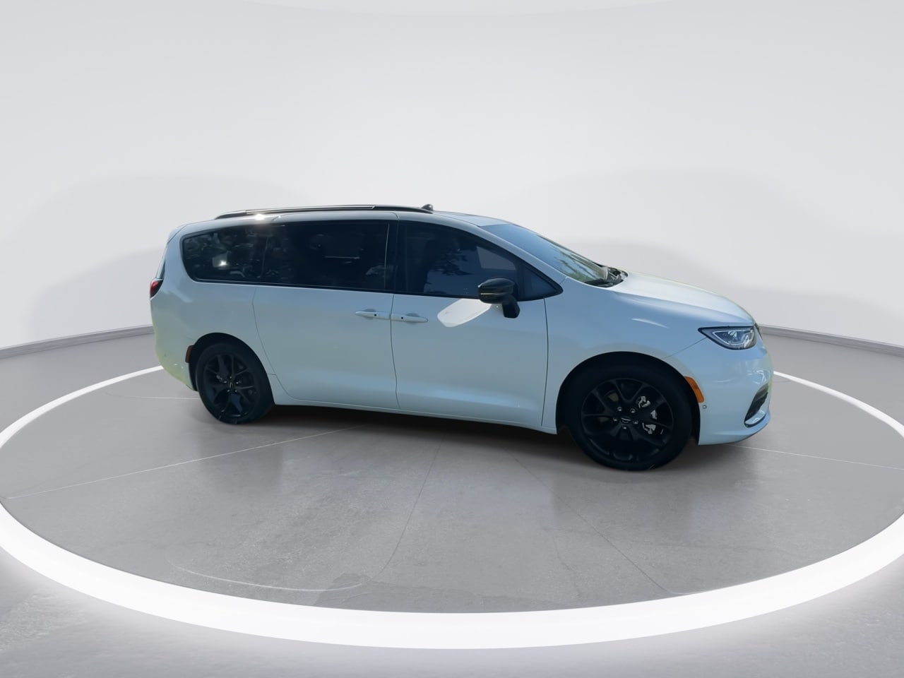 2024 Chrysler Pacifica Touring L - Photo 24